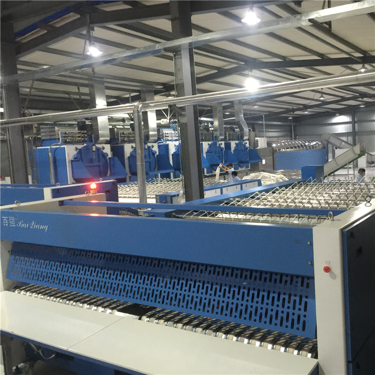 酒店賓館布草自己購買設(shè)備洗滌和外包哪個(gè)好 酒店賓館布草自己購買設(shè)備洗滌和外包哪個(gè)好